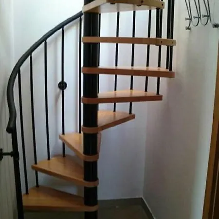 Lati Apartamento