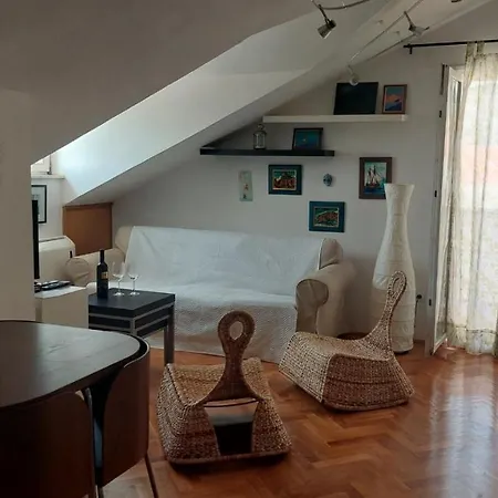 Lati ドゥブロブニク