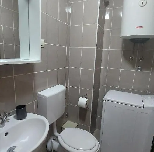 Lati * 杜布罗夫尼克